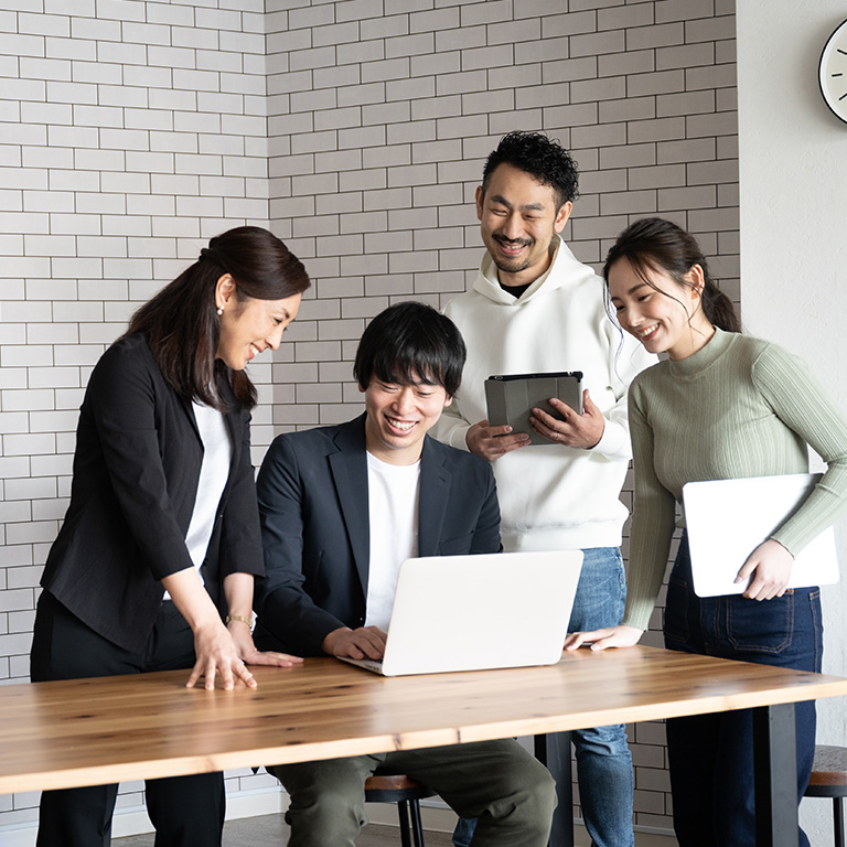 仕事で成果を出すことが土台になる